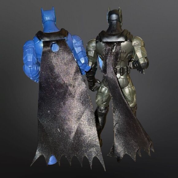 2020 DC Comics Spin Master Articulated Armored Batman Action Figures 4’” B22 - Picture 6 of 7